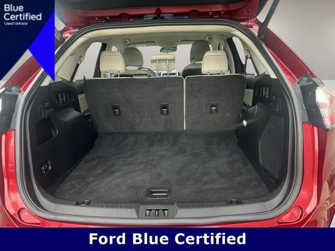 Certified 2019 Ford Edge Titanium w/ Cold Weather Package AWD/4WD image 7