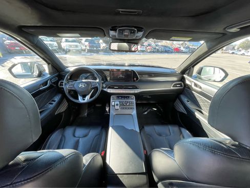 Used 2021 Hyundai Palisade Calligraphy image 12