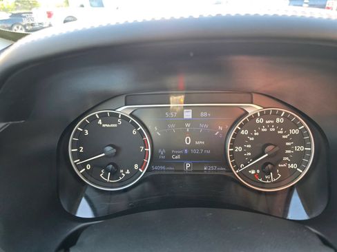Used 2020 Nissan Altima 2.5 SL FWD image 15