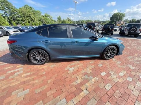 Used 2025 Toyota Camry XSE AWD/4WD image 35
