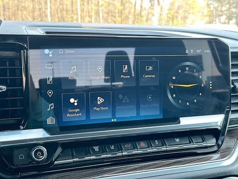 Used 2025 Chevrolet Silverado 2500 LT w/ Convenience Package image 13