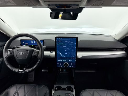 Used 2022 Ford Mustang Mach-E California Route 1 image 18