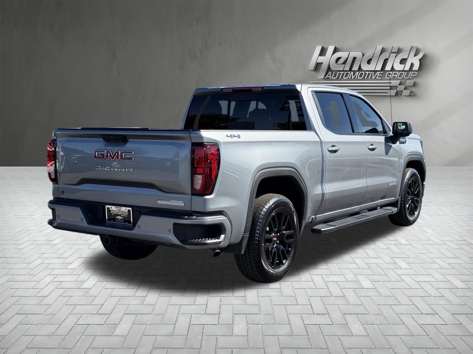 Used 2026 GMC Sierra 1500 Elevation w/ Elevation Premium Package AWD/4WD image 10