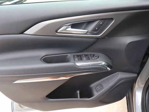 New 2026 Chevrolet Traverse LT w/ Driver Confidence Package image 23