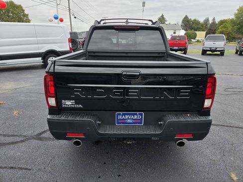 Used 2025 Honda Ridgeline Black Edition image 5