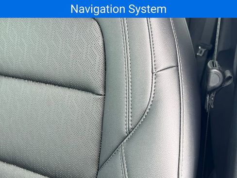 New 2026 Chevrolet Equinox LT w/ Convenience Package II image 13