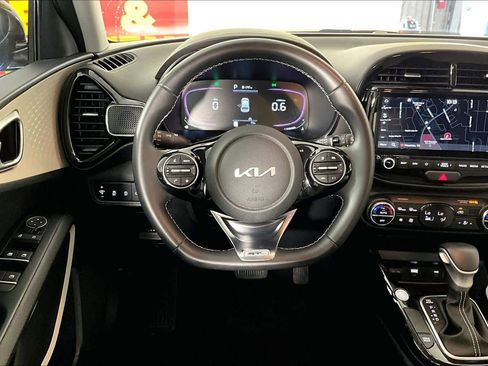 Used 2024 Kia Soul GT-Line image 5