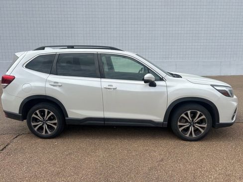 Used 2020 Subaru Forester Limited w/ Popular Package #3 image 3