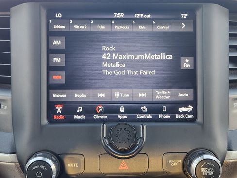 Used 2020 RAM 1500 Laramie image 18