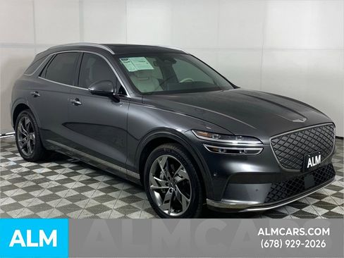 Used 2023 Genesis Electrified GV70 Advanced image 11
