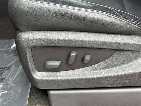 Used 2017 Chevrolet Tahoe LT w/ LT Signature Package image 23