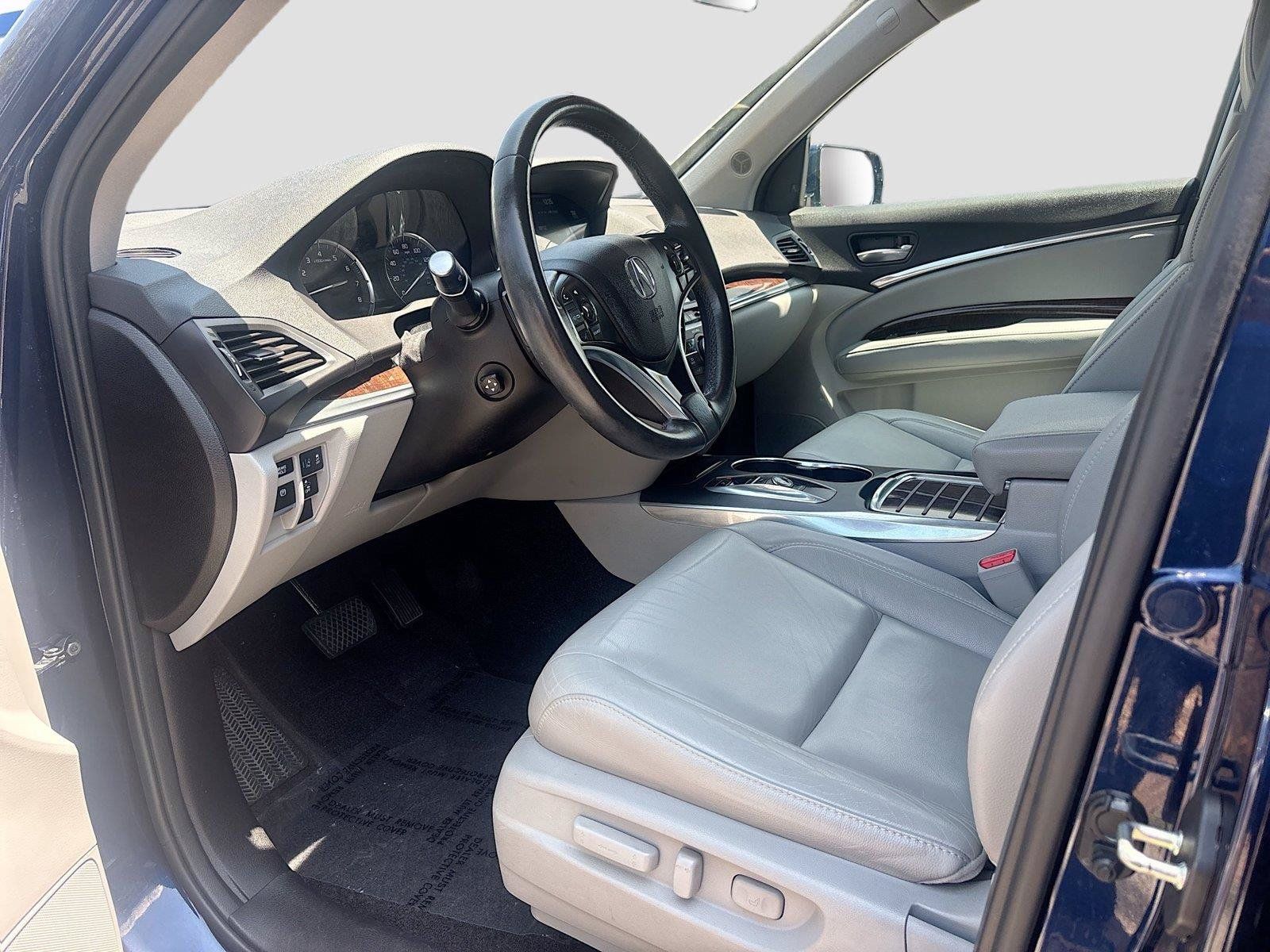 Used 2017 Acura MDX w/ Technology Package AWD/4WD image 9