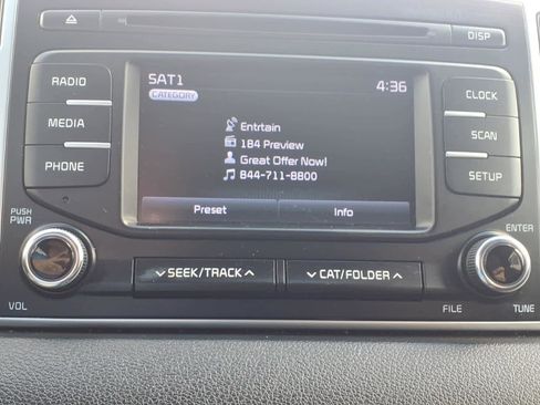 Used 2017 Kia Sportage LX image 21