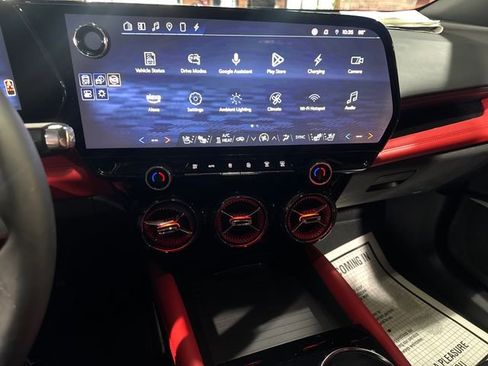 Used 2024 Chevrolet Blazer EV RS image 21