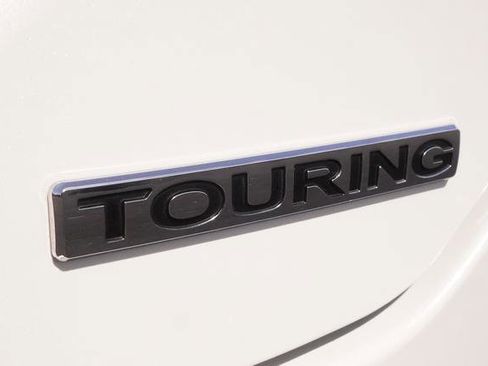 Used 2025 Honda Pilot Touring image 39