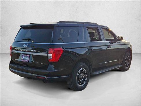 Used 2022 Ford Expedition XLT image 5