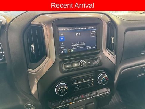 Used 2025 Chevrolet Silverado 1500 W/T RWD image 7