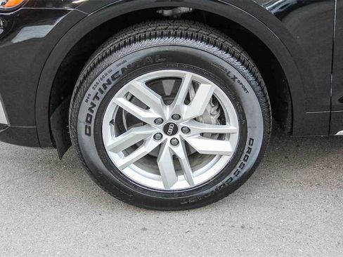 Used 2023 Audi Q5 2.0T Premium image 10