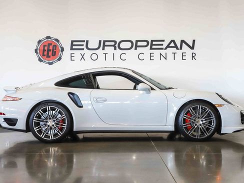 Used 2016 Porsche 911 Turbo AWD/4WD image 11
