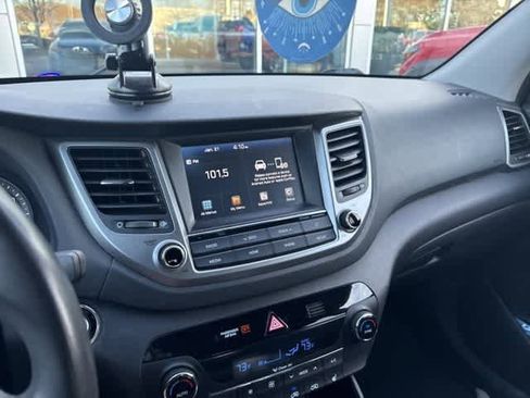 Used 2018 Hyundai Tucson Value image 2