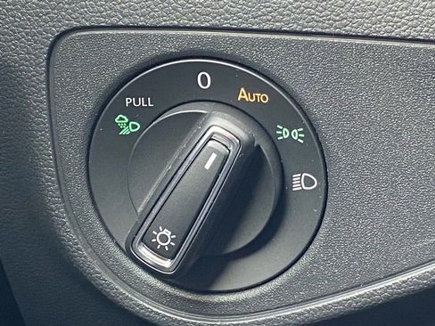 Certified 2023 Volkswagen Atlas Cross Sport SEL image 14