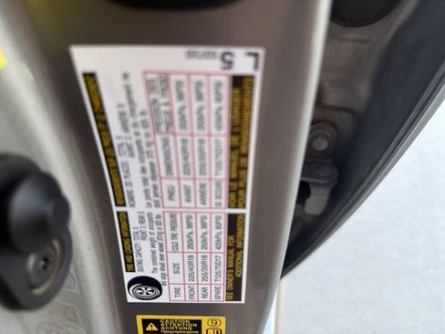 Used 2015 Lexus IS 350 w/ F-Sport Package RWD image 36