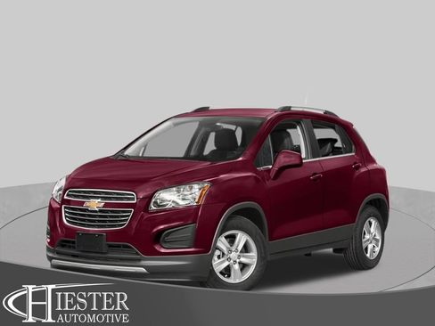 Used 2016 Chevrolet Trax LT w/ LT Sun and Sound Package FWD image 1