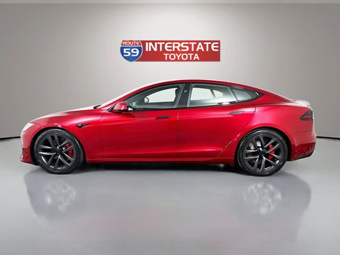 Used 2023 Tesla Model S Plaid image 4