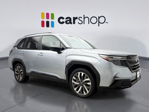 Used 2025 Subaru Forester Touring image 7