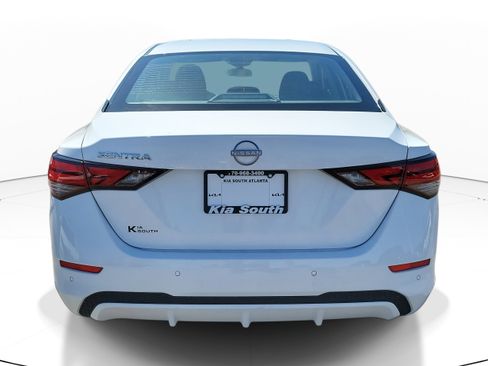 Used 2025 Nissan Sentra S image 5