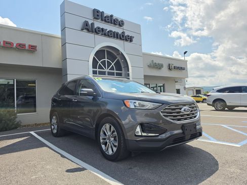 Used 2019 Ford Edge Titanium w/ Cold Weather Package AWD/4WD image 1