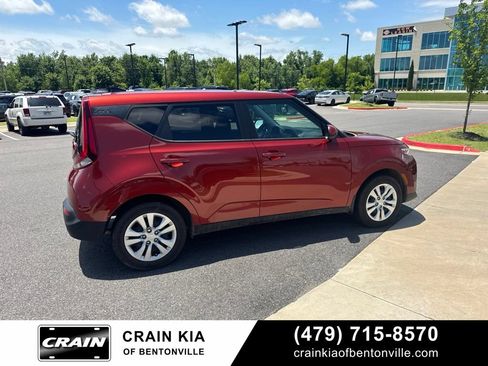 Certified 2022 Kia Soul LX FWD image 14
