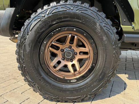 Used 2021 Jeep Wrangler Sport image 48