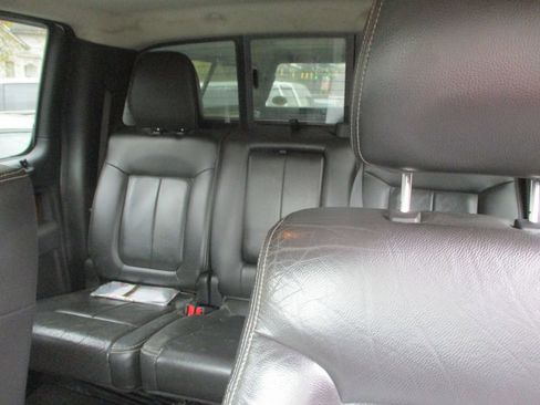 Used 2010 Ford F150 4x4 SuperCrew image 10