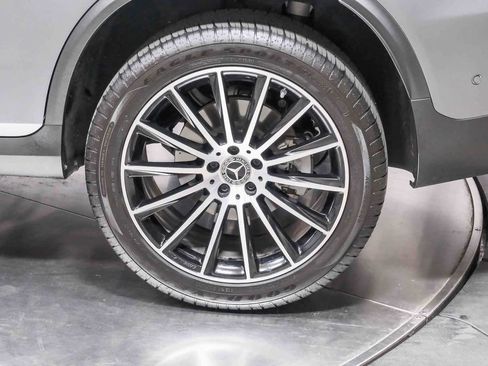 Certified 2023 Mercedes-Benz GLC 300 4MATIC Coupe image 9