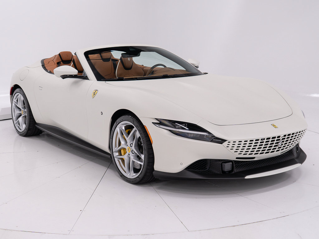 Used 2025 Ferrari Roma Spider RWD image 7