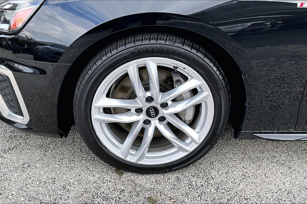 Used 2024 Audi A4 2.0T Premium Plus AWD/4WD image 10