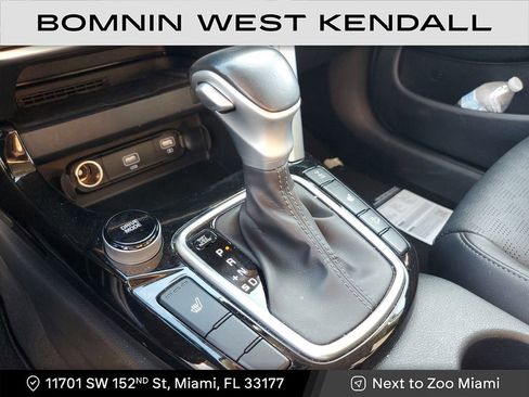 Used 2023 Kia Seltos EX image 27