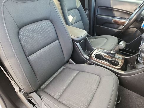 Used 2020 GMC Canyon SLE w/ Elevation Edition image 13