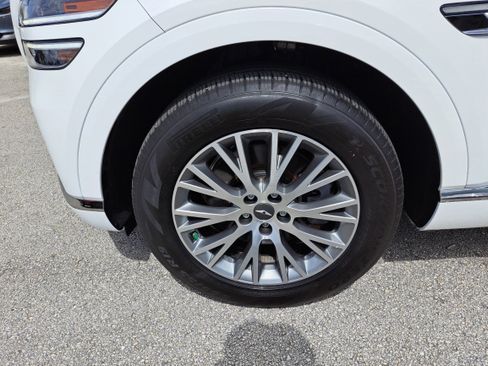 Used 2024 Genesis GV80 2.5T image 17