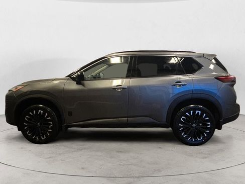 New 2026 Nissan Rogue SV image 2