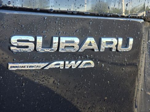 Used 2017 Subaru Forester 2.5i Premium AWD/4WD image 27