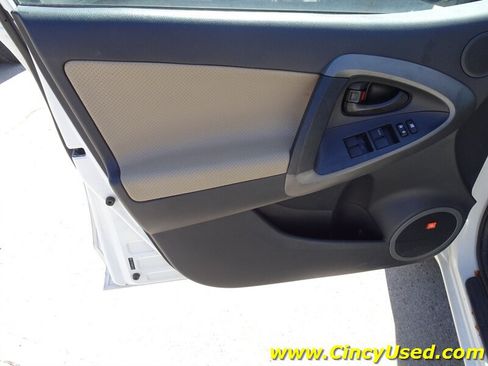 Used 2011 Toyota RAV4 Limited w/ Limited Extra Value Pkg AWD/4WD image 26