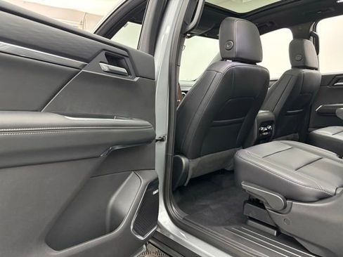 New 2026 GMC Acadia Elevation w/ Elevation Premium Package image 42