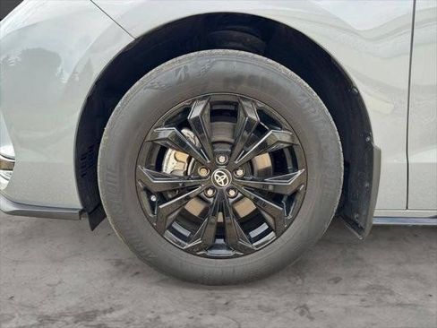Certified 2023 Toyota Sienna XSE w/ XSE Plus Package AWD/4WD image 41