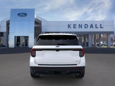 New 2026 Ford Explorer ST-Line w/ ST-Line Street Pack image 5