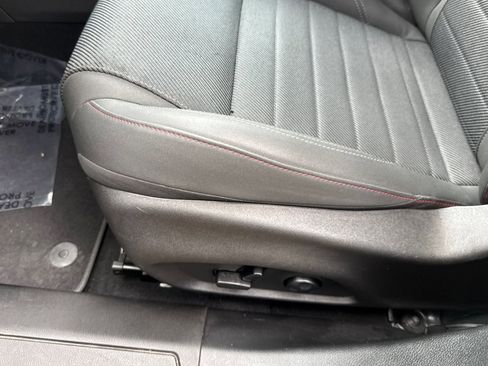 Used 2024 Dodge Hornet R/T w/ R/T Blacktop Package image 14