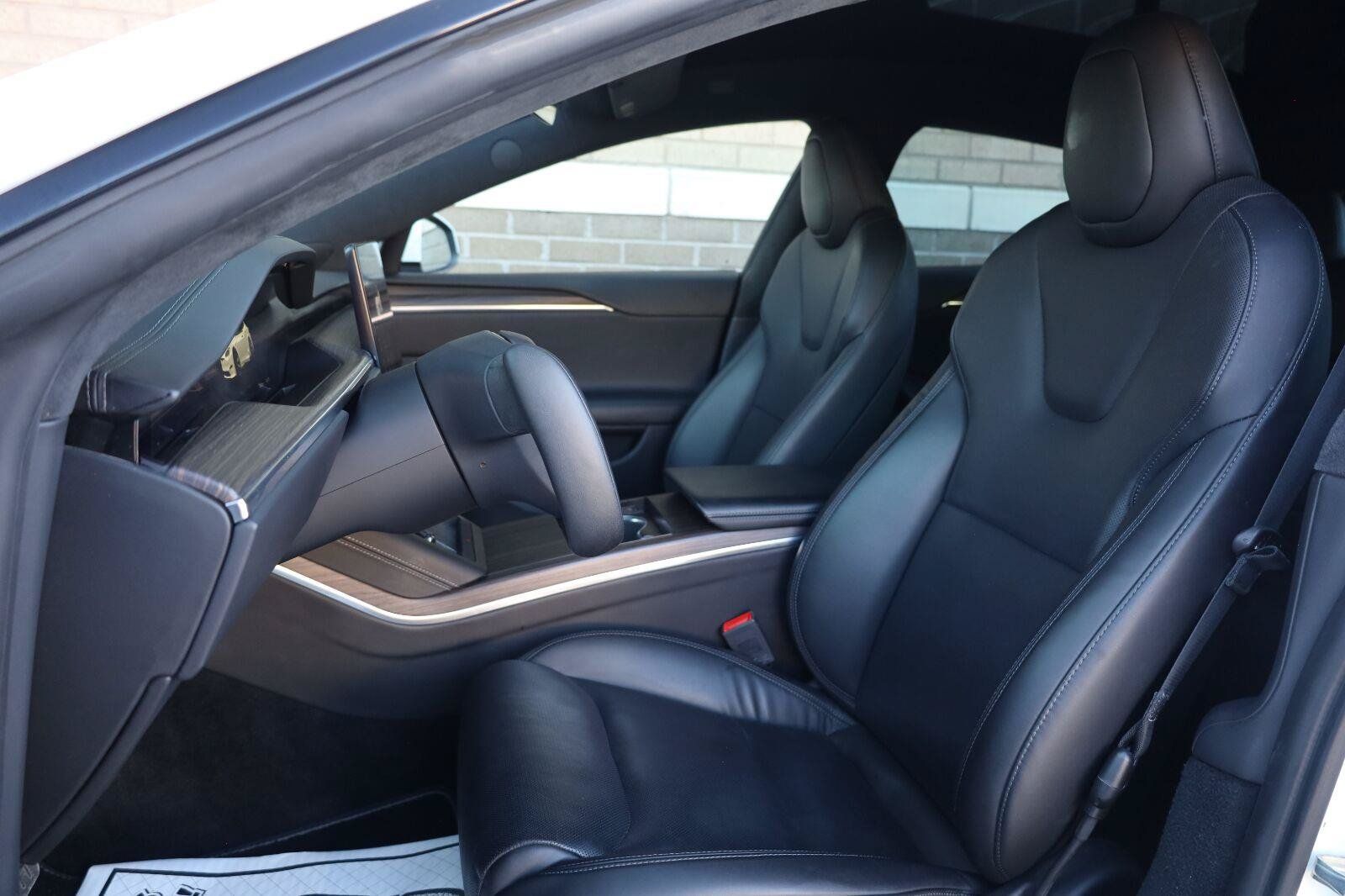 Used 2022 Tesla Model S AWD/4WD image 19