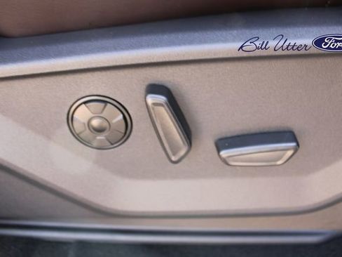 New 2026 Ford Expedition Platinum w/ Platinum Ultimate Package image 8