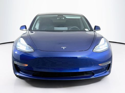 Used 2020 Tesla Model 3 Standard Range Plus RWD image 2